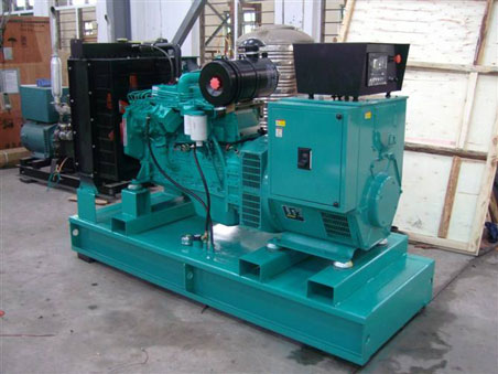 杨浦200kw康明斯柴油发电机组图片 杨浦200kw康明斯柴油发电机组图片